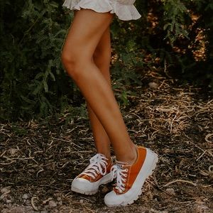 platform orange converse